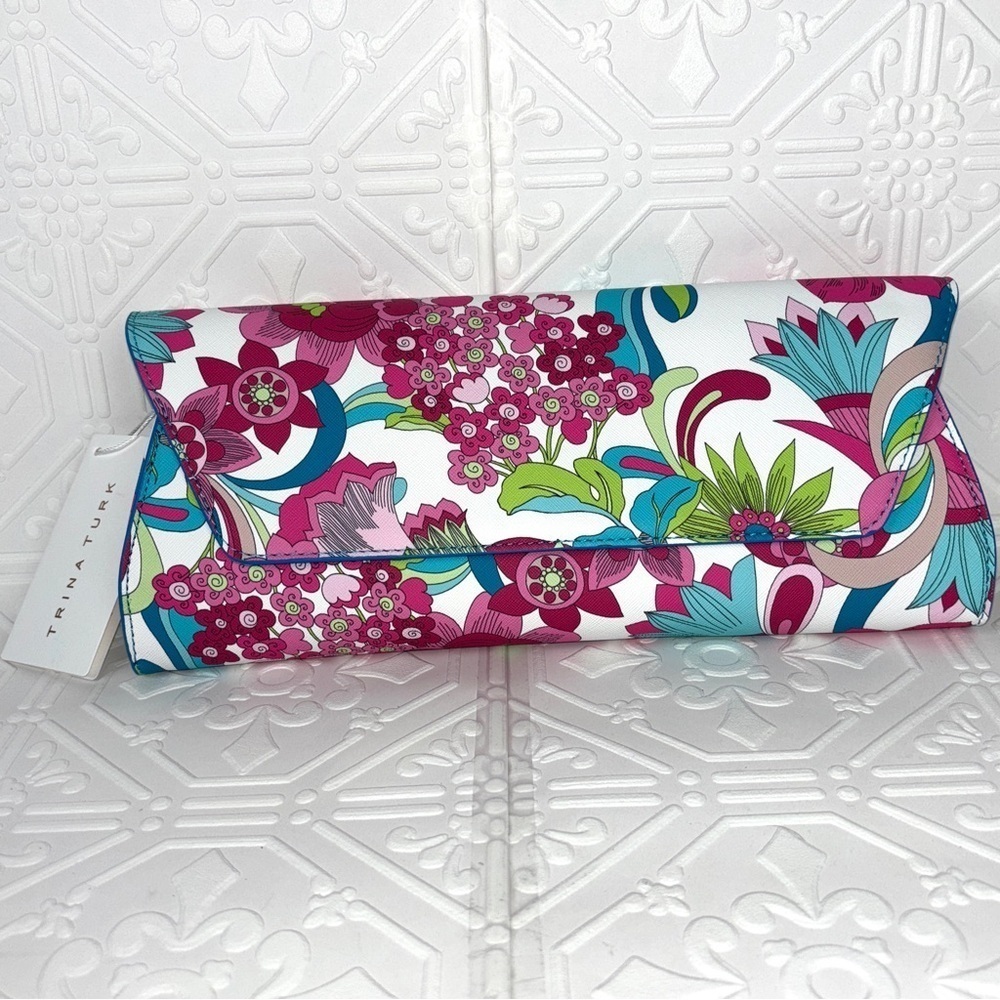 NWT Trina Turk Floral Print Clutch - Picture 5 of 9